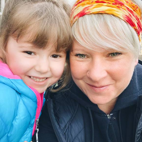 Meet your Posher, Vanessa - Picture 2 of 2